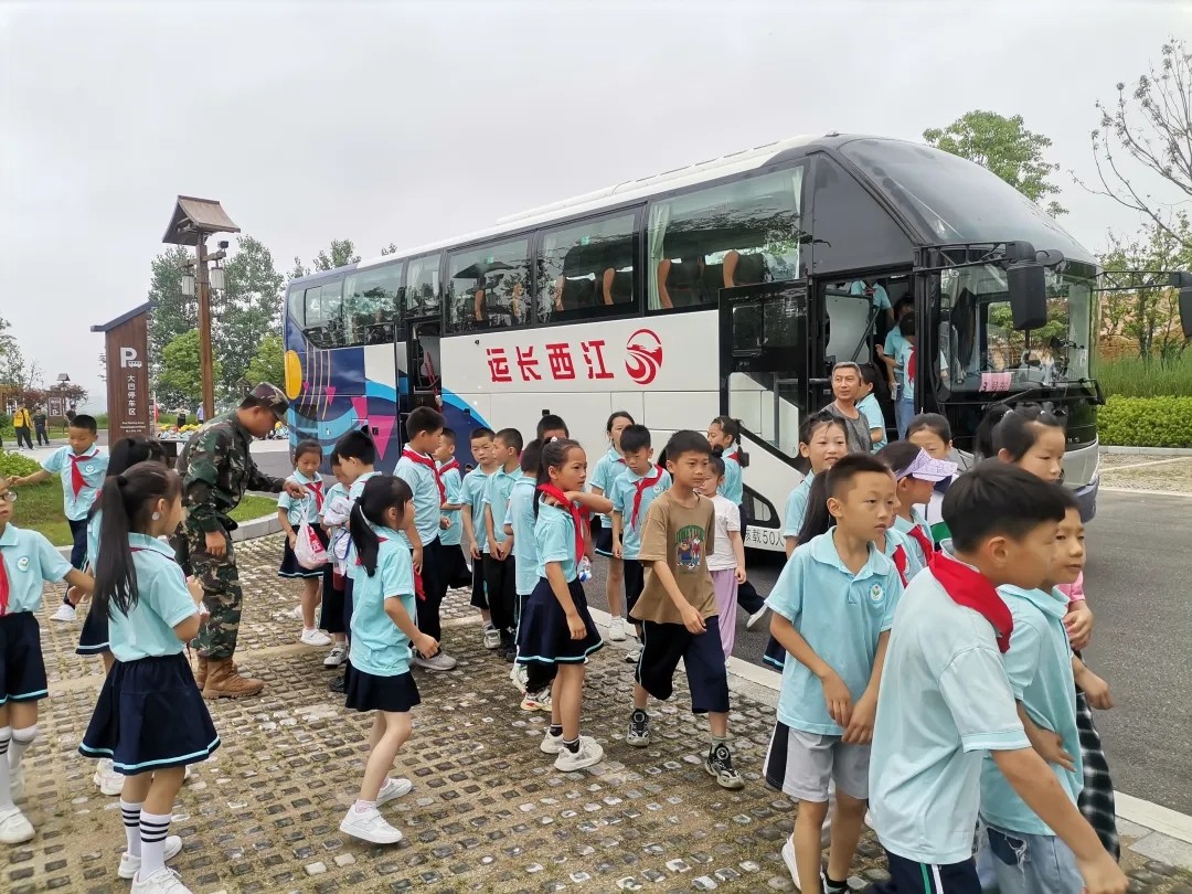 九江長運:全力保障研學(xué)之旅 貼心服務(wù)助力成長